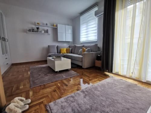 Grbavica Apartment | DreamHome