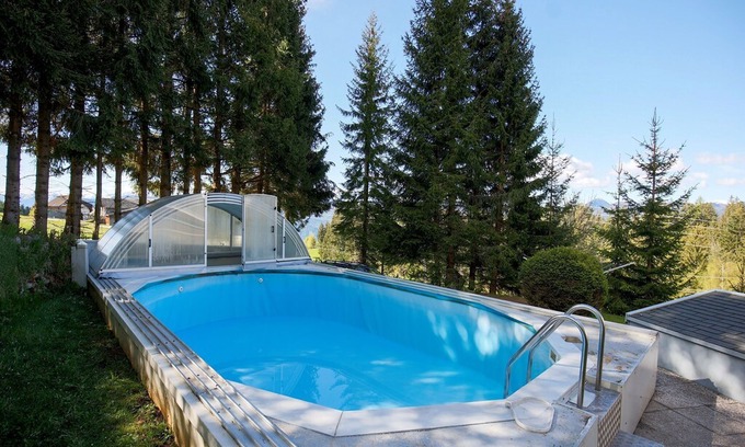 Fresach Apartment | Dreamy Apartment in Fresach with Swimming Pool