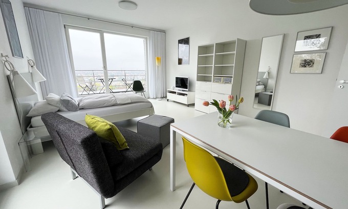 Loschwitz Apartment | Dresden, in a prime location on sunny Elbhang Appartement 1