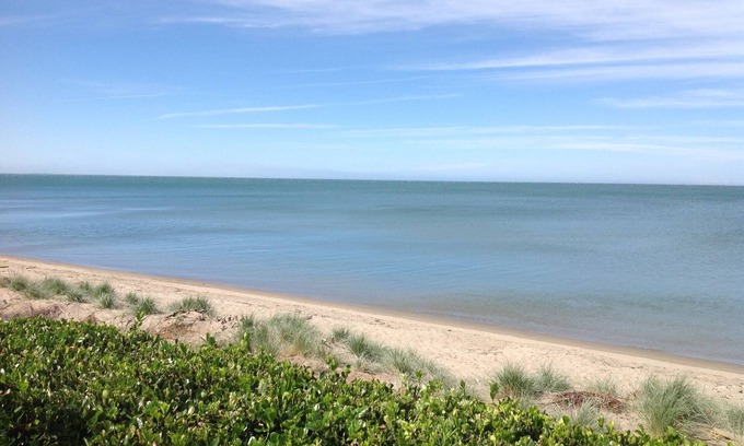 Pakawau House | DRIFTWOOD INN - PAKAWAU BEACH FRONT