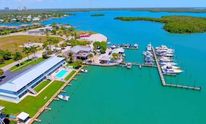 Isles of Capri House | Driftwood Landing 18- Isles of Capri Vacation Resort.