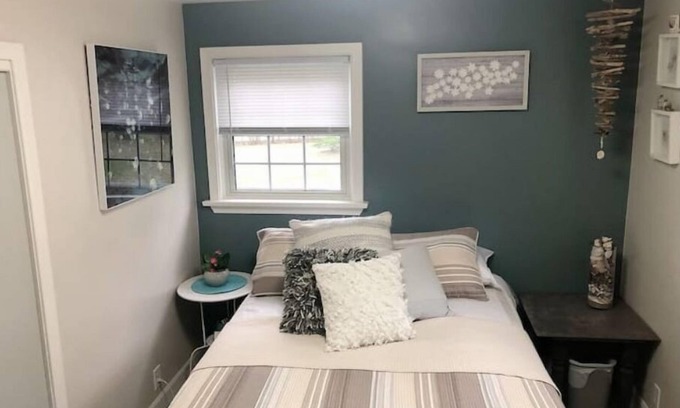 Sarnia Apartment | Driftwood on the Lakeshore