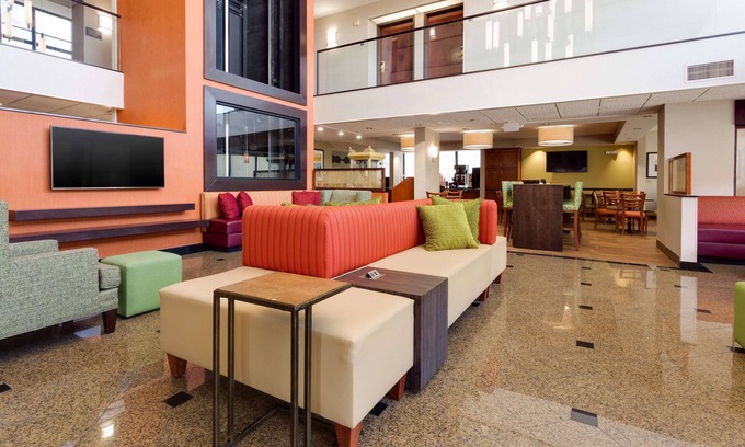 Englewood Hotel | Drury Inn & Suites Denver Tech Center