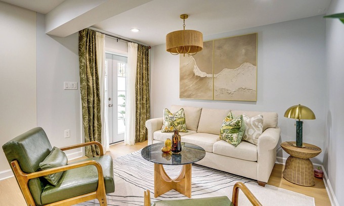 Herndon Villa | Dulles Executive Resort, VA, 5 mn from IAD, 10 mn from Reston-Town Center.