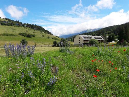 Correncon-en-Vercors Apartment | Duplex 59m2 - proche centre - balcon plein sud