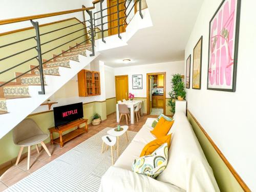 Castello de la Plana Apartment | Duplex El Cisne Del Mar Turistea