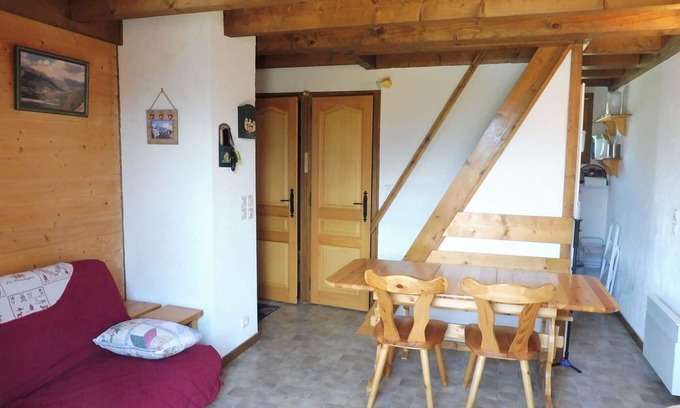 Crest-Voland Apartment | Duplex for 6 with Garage, Near Slopes in Crest-Voland