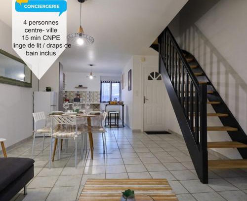 Lagnieu Apartment | Duplex Gite Sebari centre ville parking proche CNPE