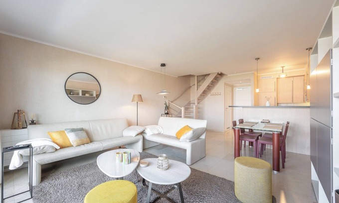 Knokke Apartment | Duplex in Knokke-Heist near Albertstrand Beach