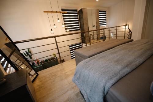 Cospicua House | Duplex Modern House , Centrally located