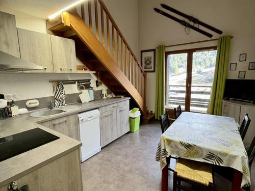 Laveissiere Apartment | Duplex T3 balcon au cœur du Lioran, proche pistes - FR-1-787-89