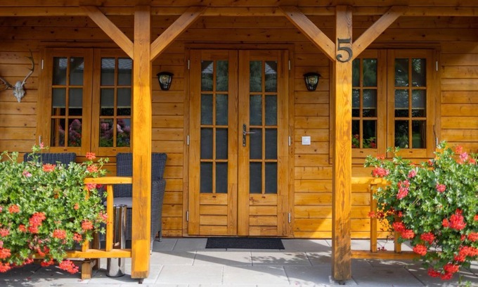 Brynica Cabin | Dwór Myśliwski Hubertus