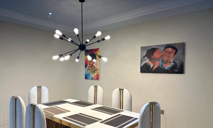 Akyinim Villa | E.A. Villa at Palm Lands TakoradinLuxury house overlooking the Atlantic ocean