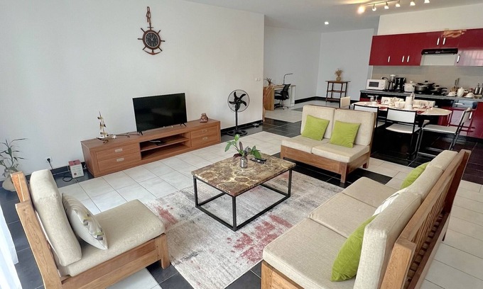 Antananarivo Apartment | E&D Appartement avec 2 jardin privé, Calme et Sécuriser, Idéal pour les Familles