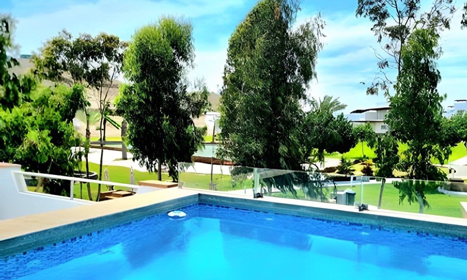 Bujama House | E°|HomeClub Bujama Asia King beach Lima 4B S14