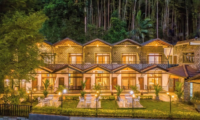 Peradeniya Hotel | Eagle Regency Kandy