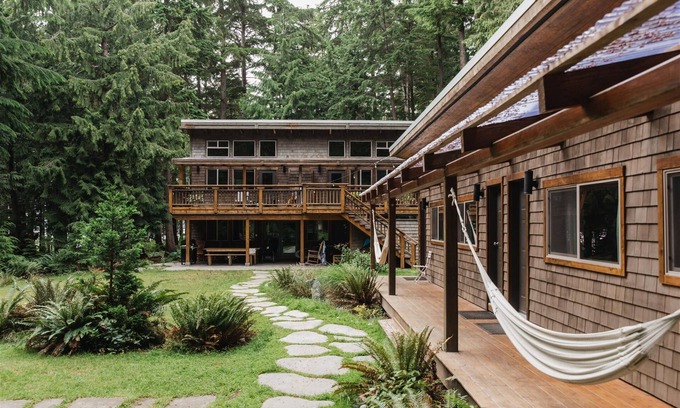 Savary Island Cabin | Earth suite 3 at the Savary Island Resort