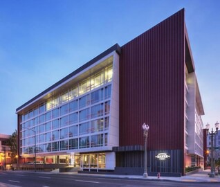 Lloyd District Hotel | Eastlund 2 x 1 King in Portland