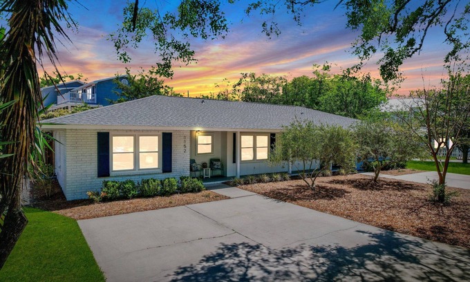 Demere Park House | Easy walk to the Beach! Completely Renovated Beach Escape! Private Backyard!