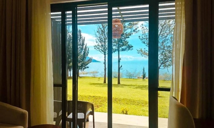 Kagano Apartment | Eben Lake Kivu Cottages and Villas