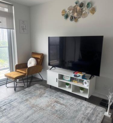 Thornhill Apartment | Ebenezer Home