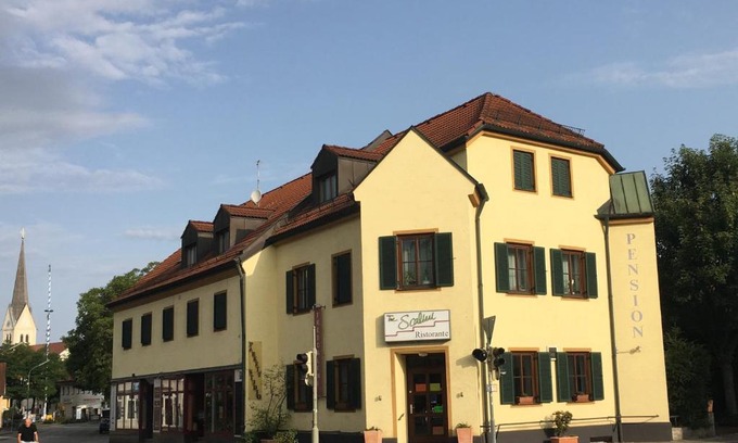 Feldmoching - Hasenbergl House | Eberl Hotel Pension München Feldmoching