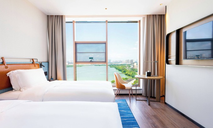 Caidian District Hotel | ECHARM HOTEL WuHan Sports Center Branch