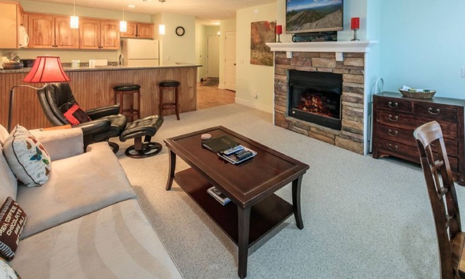 Foscoe Condo | Echota Woods 312- Mountain Condo, Gated Resort, Indoor/Outdoor Pools and Hot Tub, Fitness Area, F.