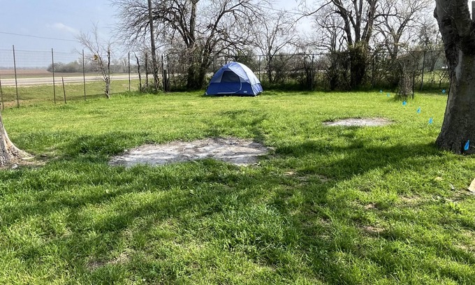 Waco RV Rental | Eclipse Camping on Peaceful Mini Farm F1
