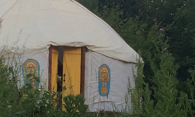 Whitegate House | Eco Glamping immersed in nature, ideal for family holidays andromantic getaways!