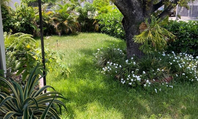 Seybold House | ECO SHARED GARDENIAN