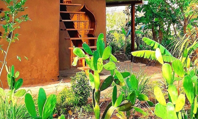 Santa Cruz House | Ecolodge in the jungle with view of the volcanoes - authentic experience