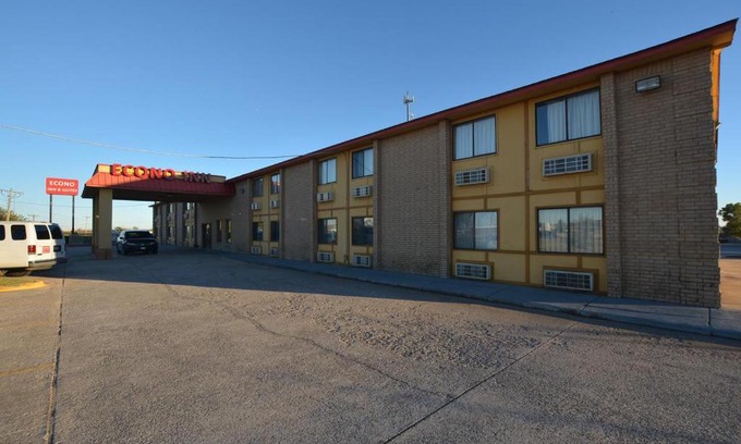 Central Oklahoma City Hotel | Econo Inn and suites