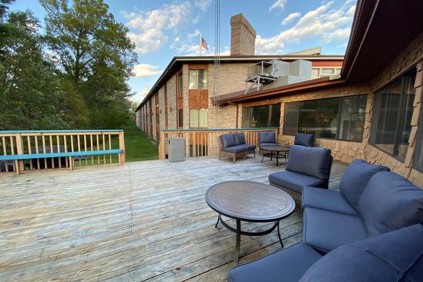 Stevens Point Hotel | Econo Lodge Inn & Suites Stevens Point
