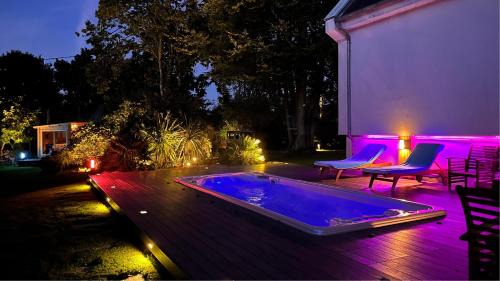 Locquirec Bed & Breakfast | EDEN Locquirec - Piscine & Spa Chambre d hôtes