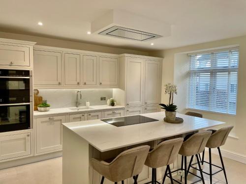 Bowness-on-Windermere Apartment | Edge Mere Apartment, Bowness-on-Windermere