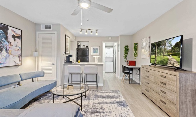 Allandale Apartment | Efficiency studio close to Downtown and Domain