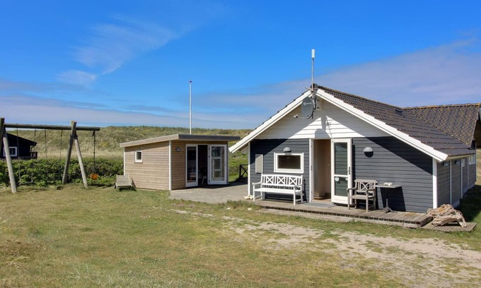 Trans House | "Egidia" - 50m from the sea by Interhome