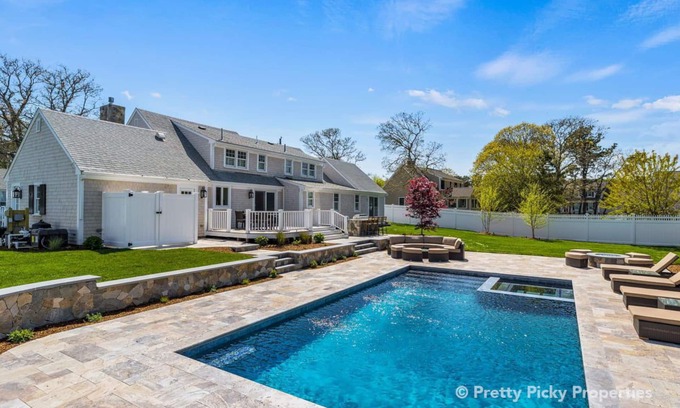 West Chatham House | Eileen's Escape: 021-C Luxurious Chatham Home, Heated Saltwater Pool, Newly Renovated