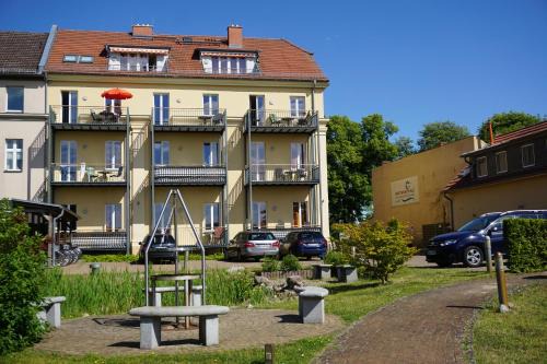 Rheinsberg Apartment | Einraumapartment im Erdgeschoss mit Seeblick