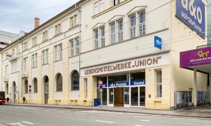 Elisabeth-Vorstadt House | Einzelzimmer, Dusche, WC - a&o Salzburg Hauptbahnhof