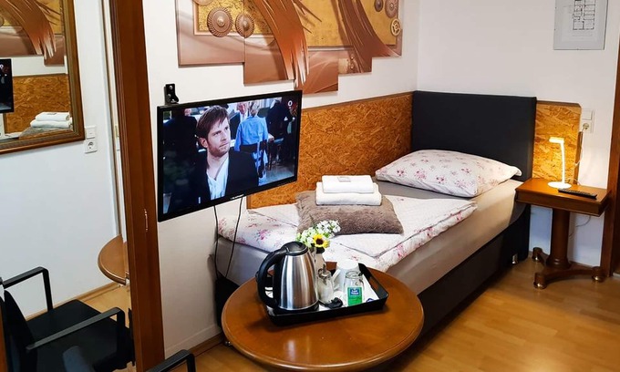 Gemarkung Hechingen Apartment | Einzelzimmer mit Dusche und WC