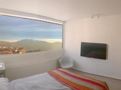 Farellones Apartment | EL COLORADO, New Loft, SKI IN & OUT, 4 people, Hot POOL, all Walking distance