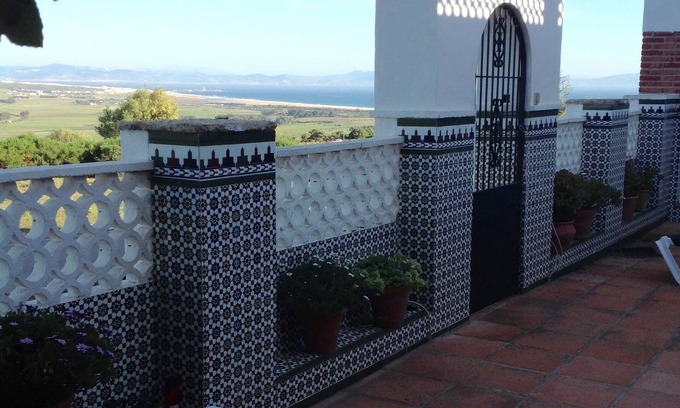 Tarifa Apartment | El Estrecho 2, Gigantic view of the strait