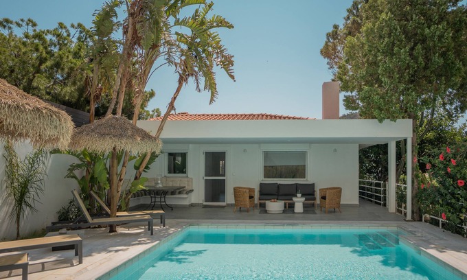 Saronida House | El Mar Pool Maisonette with 3 BDR, 7 min from beach