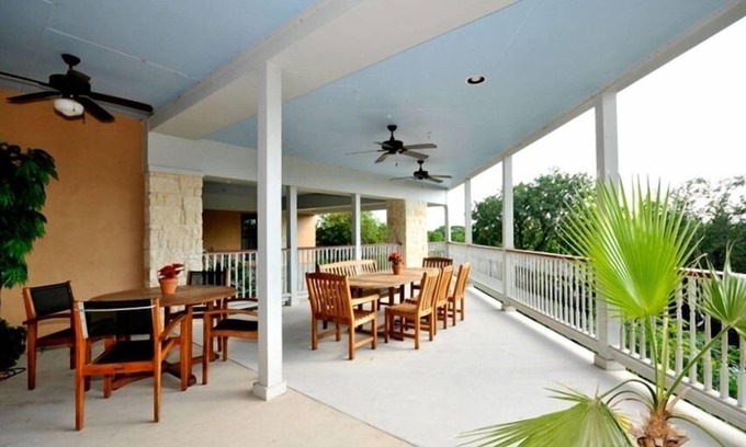 Gruene Condo | El Patio Grande in Gruene! Gruene Hall a Stone's Throw!