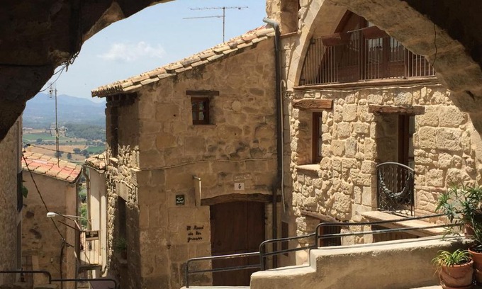 Horta de Sant Joan Apartment | El Racó de les Grases