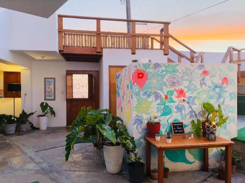 Punta Hermosa Bed & Breakfast | El Templo Surf House