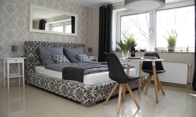 Wedel Apartment | ELBQUARTIER | Charming apartment with elevator right in the center