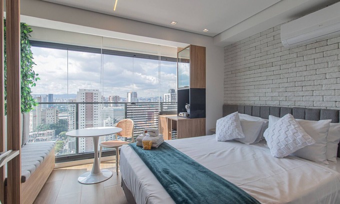 Vila Pompeia Apartment | Elegance and Comfort Near Allianz Parque | SP-P1607A